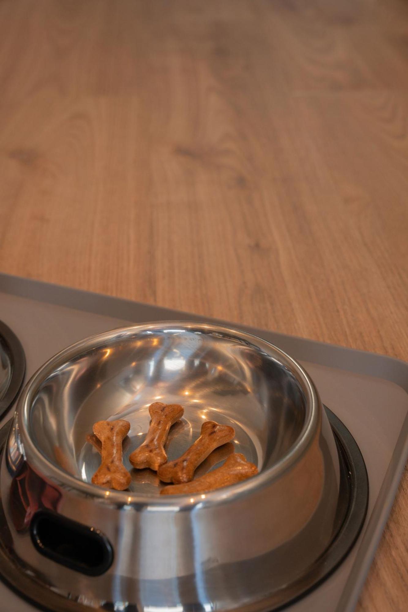 Lodge Pepperwood Pods Worlaby